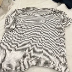 small white top w/ stripes american eagle